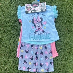 Disney Junior Minnie Mouse 3 Piece Pajama Set 2T